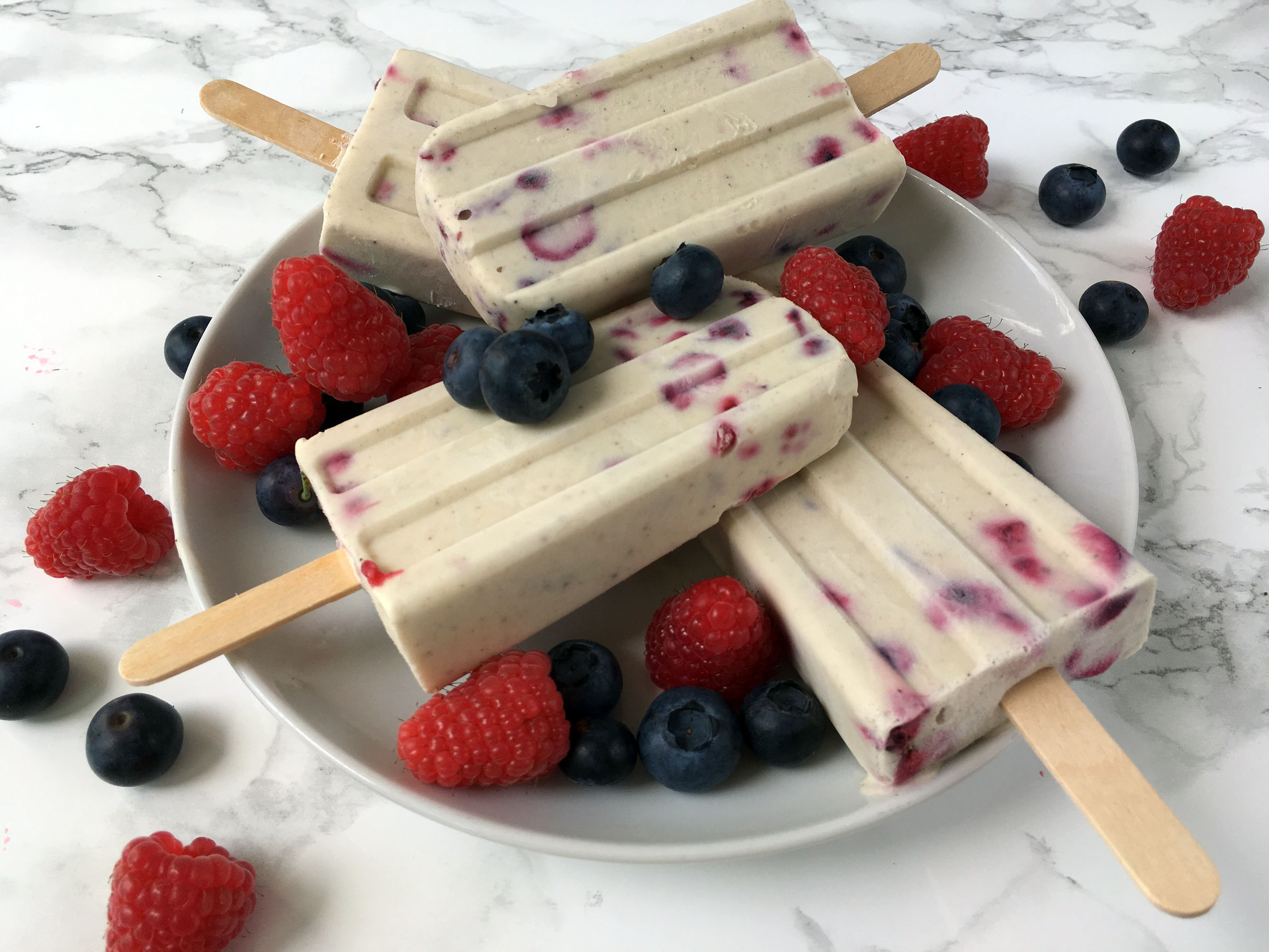 Low Histamine White Chocolate Popsicle's