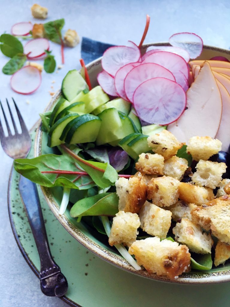 Radiant Salad Bowl with Crunchy Croutons